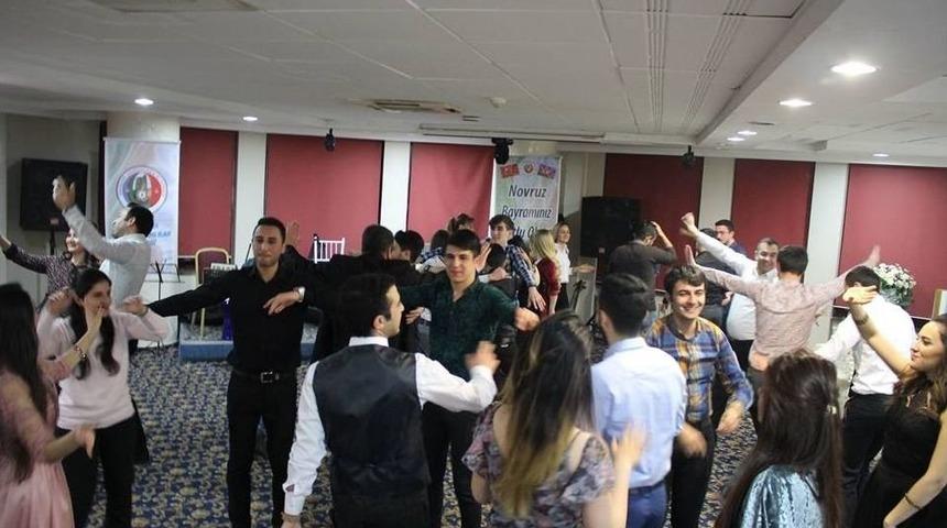 Eskişehir Azerbaycanlılar Derneğinden &rsquo;&rsquo;nevruz Kutlaması&lsquo;&lsquo;