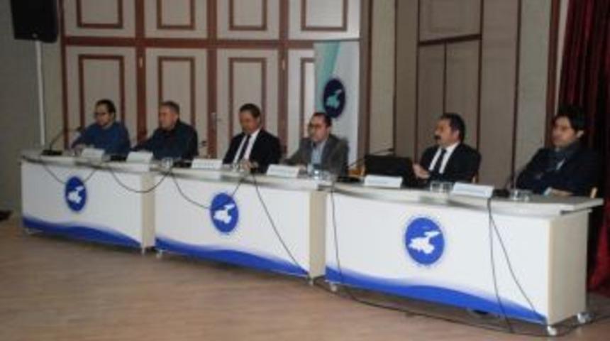 Yy&uuml;&rsquo;de &ldquo;b&ouml;lgesel Kalkınmada Yerel Akt&ouml;rler&rdquo; Paneli