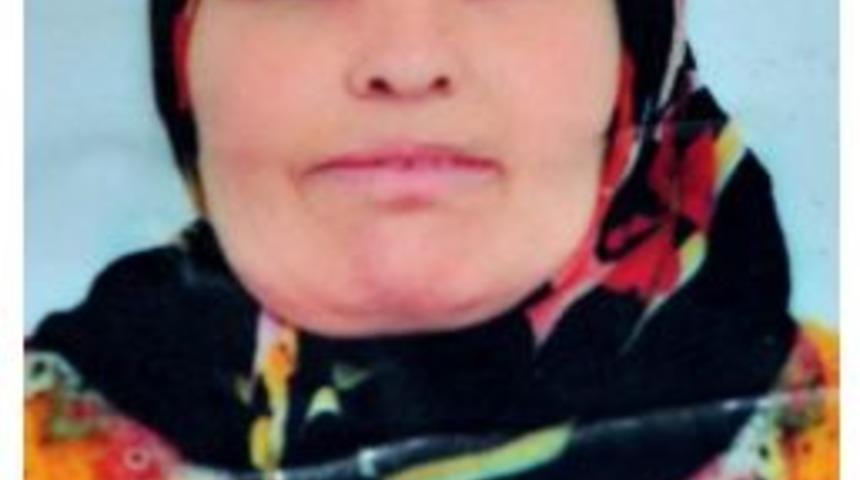 Eşini Keserle &Ouml;ld&uuml;rd&uuml;, Cezaevinde Intihar Etti