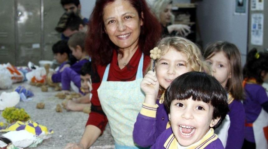 &Ccedil;&ouml;pten, Hayallerindeki &Ccedil;izgi Film Kahramanlarını Yaptılar