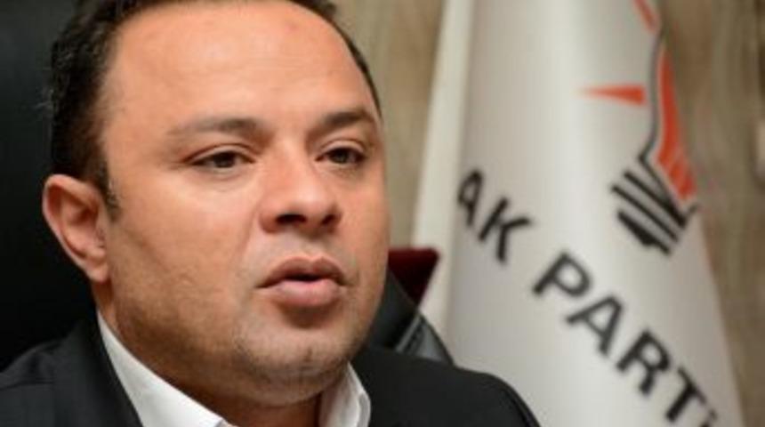 Başkan Karatay: "devlet Adamı Sayın Bah&ccedil;eli T&uuml;rkiye&rsquo;nin &Ouml;n&uuml;n&uuml; A&ccedil;an Karara İmza Attı"