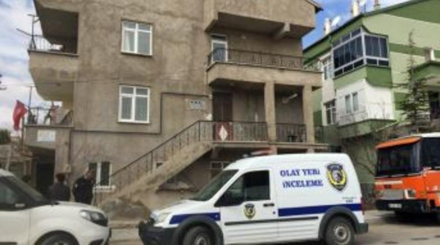 Tek Başına Yaşayan Şahıs Evinde &Ouml;l&uuml; Bulundu