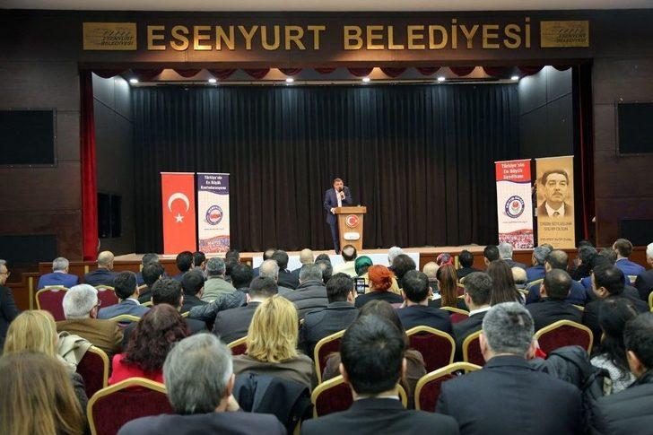 Esenyurt’ta Eğitim Bir-sen’den Konferans G2