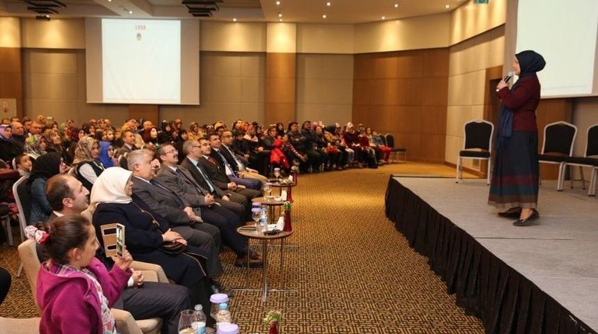Sedep&rsquo; Ten &Ccedil;ocuk Yetiştirmede Aile Ve &Ccedil;evresel Fakt&ouml;rler Semineri