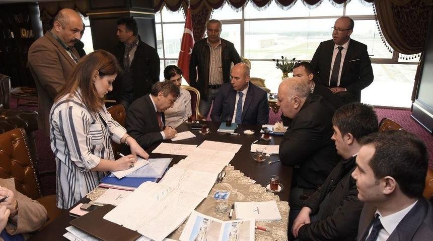 Tekkek&ouml;y&rsquo;e Yeni Caddeler Ve Bulvar Yolları A&ccedil;ılıyor