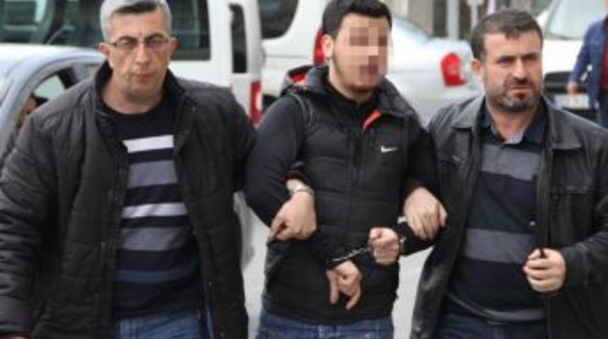 Evin Kapısını Kırıp Hırsızlık Yapan Şahıs Yakalandı