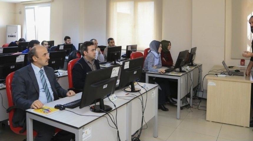 Pardus Eğitimi Başladı