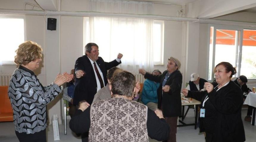 Huzurevi Sakinlerine Moral