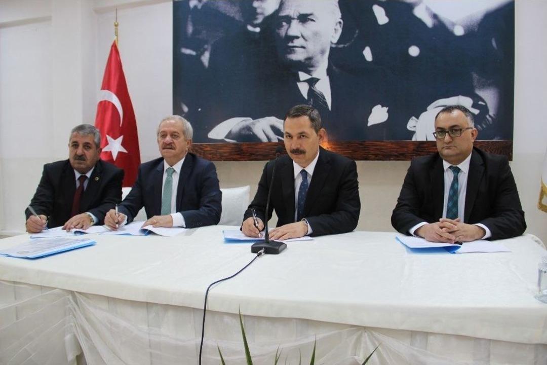 Başkan Uysal &ldquo;b&ouml;lgede İş&ccedil;ilere En İyi Zammı Biz Verdik&rdquo;