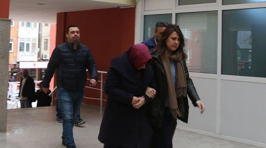 Fet&ouml;&rsquo;den G&ouml;zaltına Alınan Meclis &Uuml;yesi Adliyede