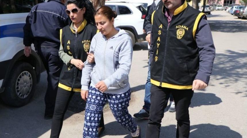 Bı&ccedil;aklı Gasba Yardım Eden Kadın Yakalandı