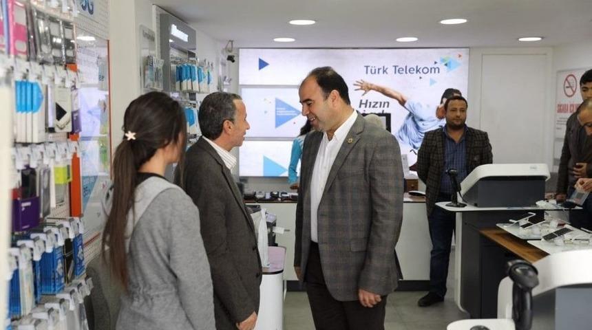 Başkan Çiftçi Esnafa Halk Oylamasını Anlattı