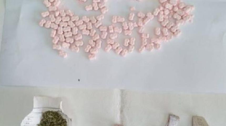 Uyuşturucu Operasyonu: 6 G&ouml;zaltı