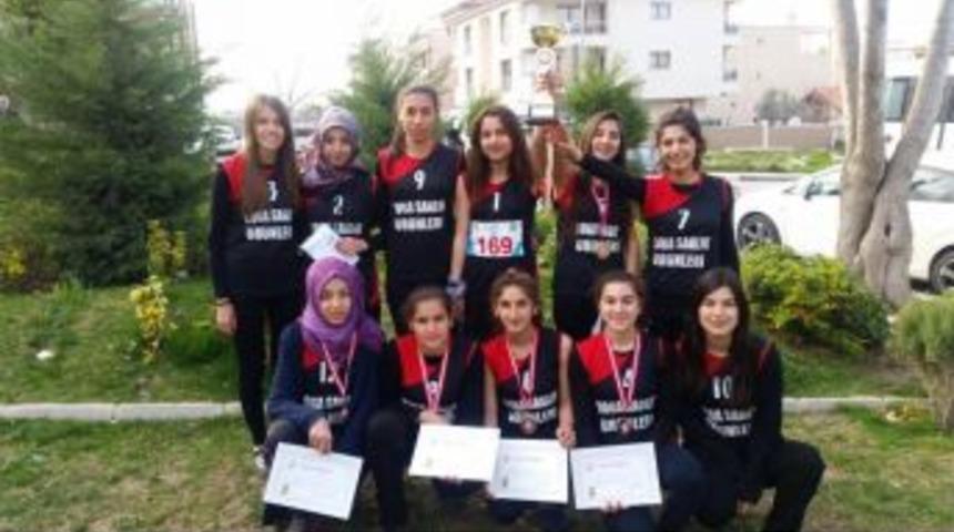 Atat&uuml;rk Mesleki Ve Teknik Anadolu Lisesi Oryantiringde Birinci Oldu