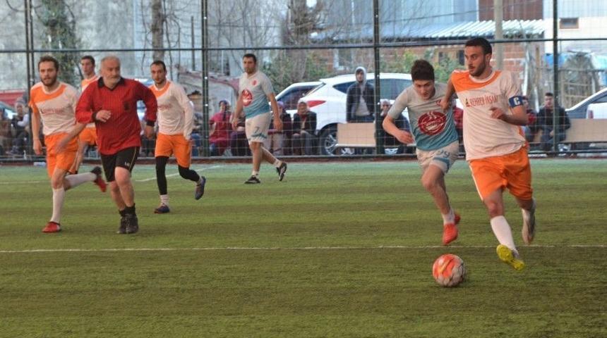 Bakader&rsquo;in Şehitler Adına D&uuml;zenlediği Turnuva Sona Erdi