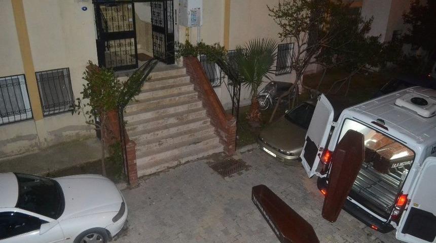 Bı&ccedil;aklanarak &Ouml;ld&uuml;r&uuml;len Kadının Cesedi Naylon Poşete Sarılmış Halde Bulundu