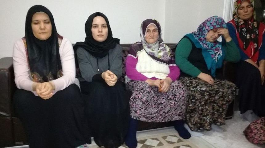 (&ouml;zel) Libya&rsquo;da Batan Gemide Kaybolan İbrahim &Ouml;zt&uuml;rk&rsquo;&uuml;n Evinde H&uuml;z&uuml;nl&uuml; Bekleyiş