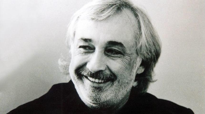 İzmir&rsquo;de Tiyatro Coşkusu Başlıyor