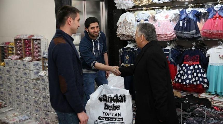 Başkan B&uuml;y&uuml;kkılı&ccedil; Ki&ccedil;ikapı Esnafını Ziyaret Etti