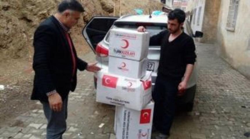 Kızılay’dan Yoksul Aileye Yardım