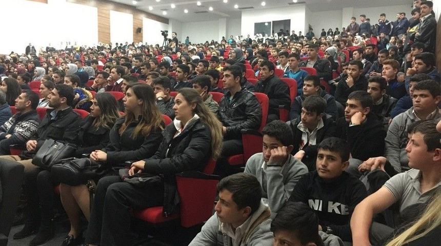 Selamlık Sohbetlerinde &ldquo;&ccedil;anakkale"anlatıldı