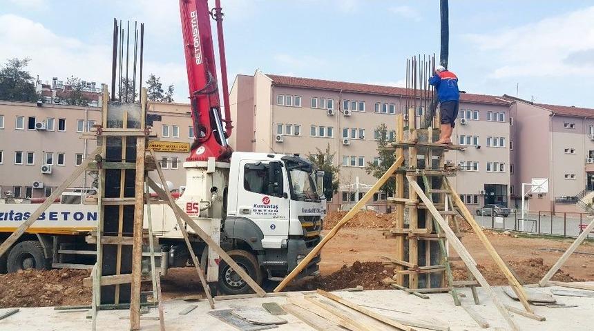 Muratpaşa&rsquo;dan 8&rsquo;inci Spor Tesisi