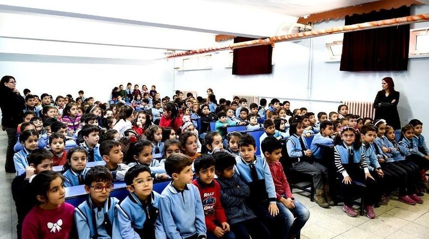 &Ccedil;ocuklara Hayvan Sevgisi Anlatıldı