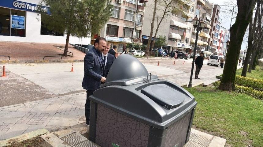 İzmit&rsquo;te &Ccedil;&ouml;p Konteynerleri Estetik Hale Getirilecek