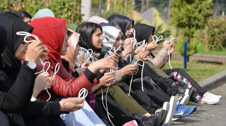 Şehitleri Anmak İçin İzci Kampı Düzenlendi