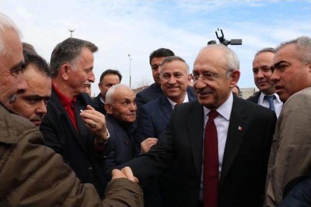 Kılıçdaroğlu'ndan Şehit Ailesine Ziyaret