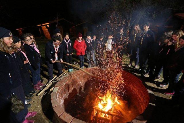 İzcilik Ve Doğa Sporları Merkezine Ziyaretçi Akını