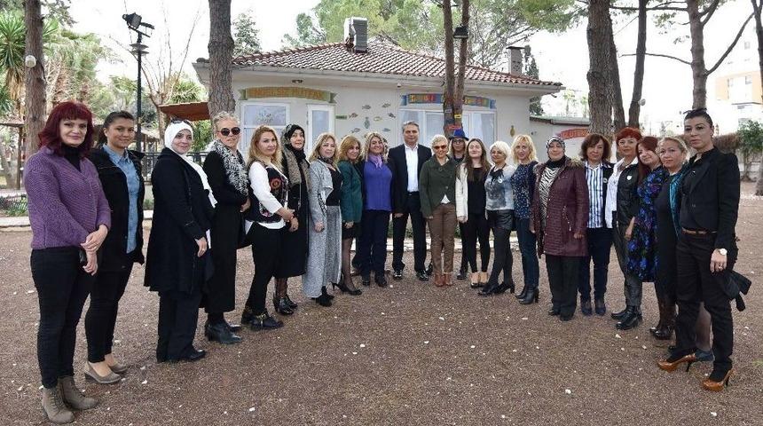 Başkan Uysal, T&uuml;rk Kadınları Konseyi &Uuml;yeleriyle Buluştu