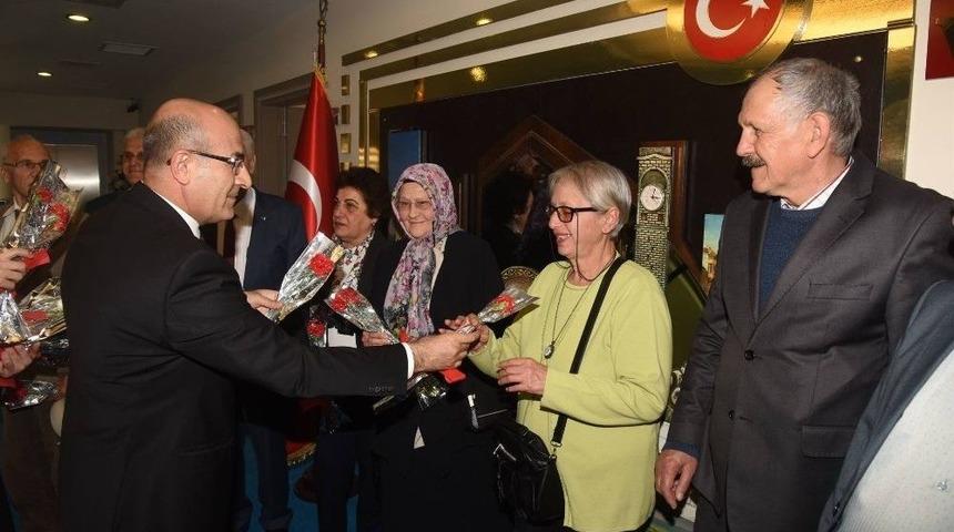 Vali Demirtaş: "yaşlılarımızın En B&uuml;y&uuml;k İhtiyacı İlgi, Şefkat Ve Sevgidir"