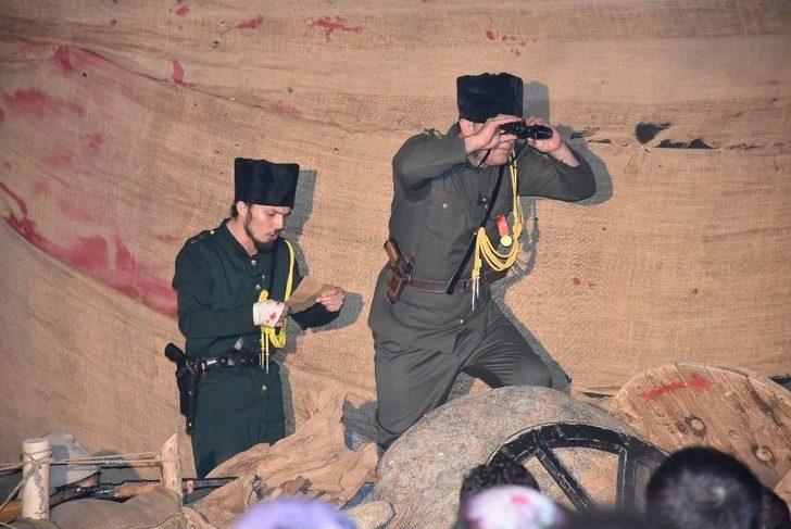 Dursunbey’de "çanakkale Şehadet" Tiyatrosu G4