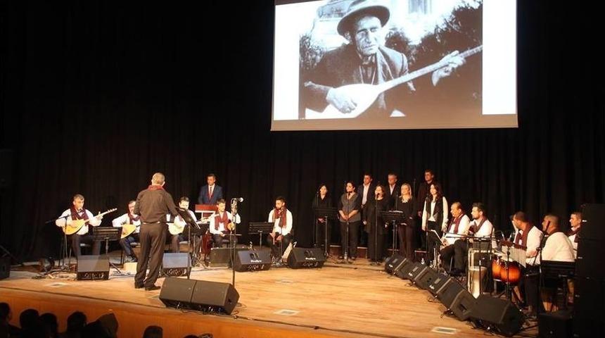 Bergama’da Türküler Aşık Veysel İçin Söylendi
