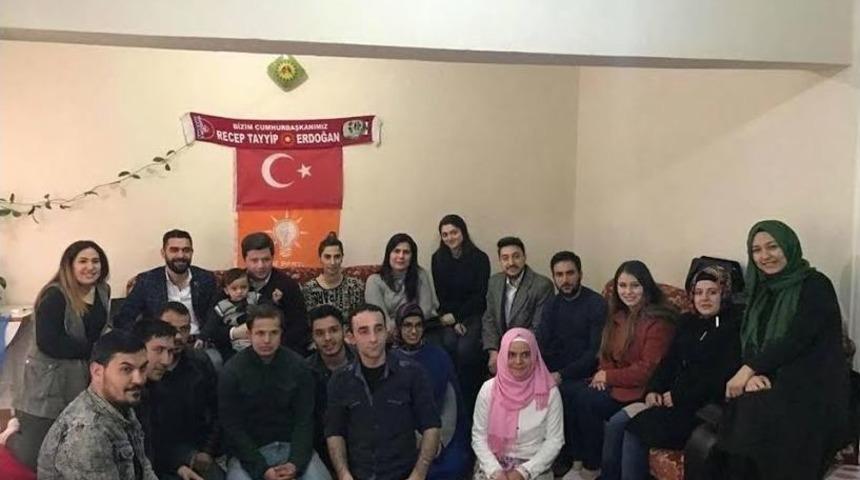 Eskişehir Ak Parti Gen&ccedil;lik Kolları Mahalle Ziyaretlerine Devam Ediyor