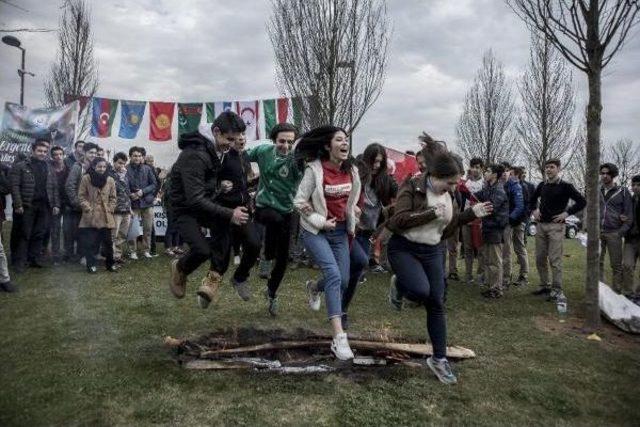 İstanbul Valiliği'nin Nevruz Kutlaması Renkli Görüntülere Sahne Oldu