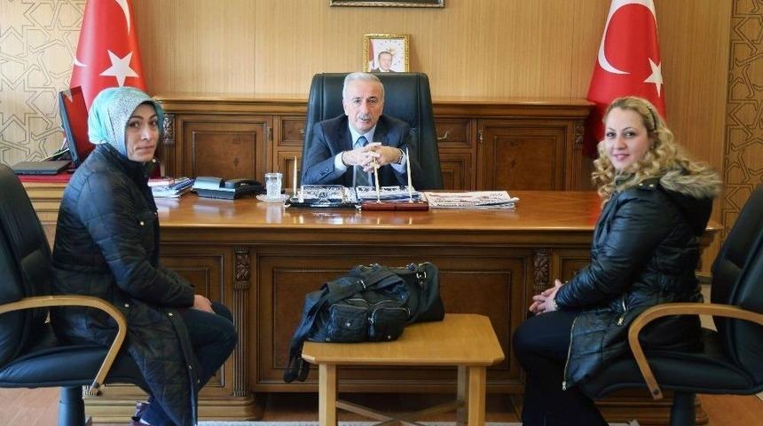 &Ouml;ğrenci Velileri Vali Kam&ccedil;ı&rsquo;yı Makamında Ziyaret Etti