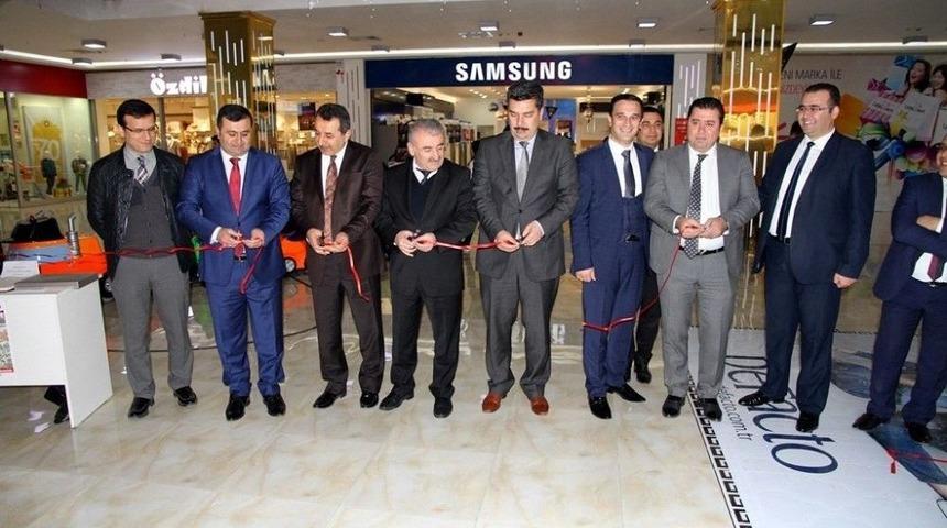 Şanlıurfa&rsquo;da Park Ve Bah&ccedil;e Bitkileri Sergisi