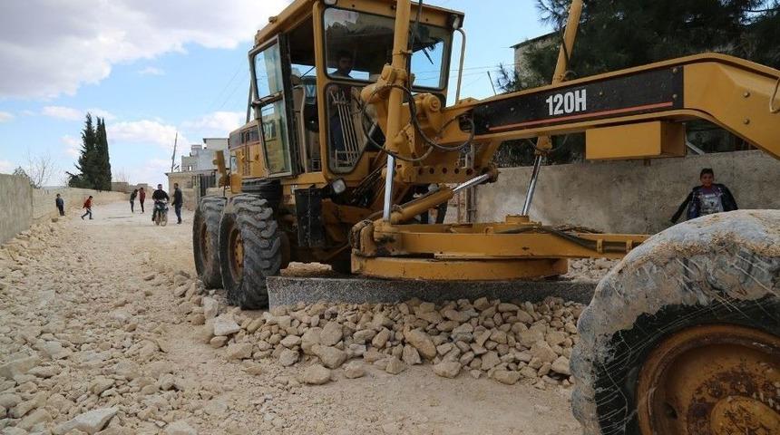 K&uuml;&ccedil;&uuml;khan Mahallesinden Başkan Ekinci&rsquo;ye Teşekk&uuml;r