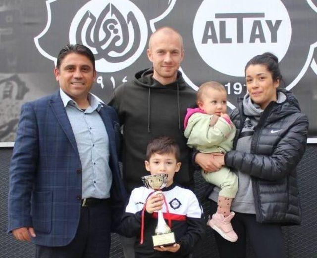 Altay Kaptanı Murat'tan 2'nci Lig Garantisi