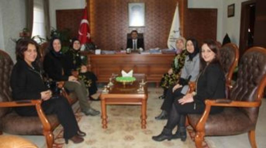 Eğitim Bir Sen Kadın Kollarından Vali Aktaş&rsquo;a Ziyaret
