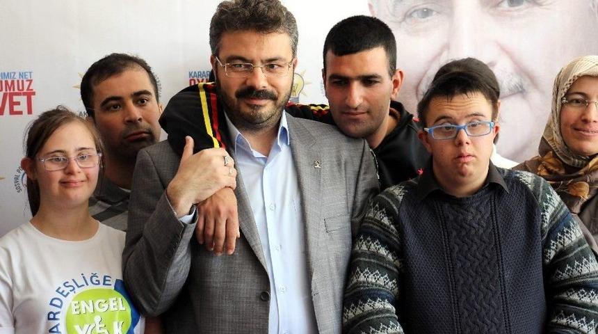 Aydın Ak Parti Down Sendromlu &Ccedil;ocuklarla Buluştu