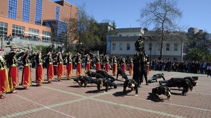 Be&uuml;&rsquo;&rsquo;de Nevruz Coşkusu