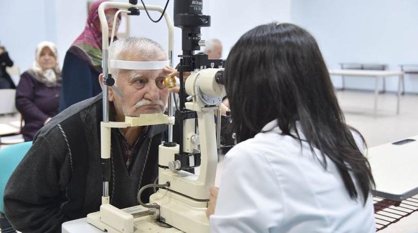 Belediye Başkanı Veysel Tiryaki: "altındağlı Vatandaşların G&ouml;z Sağlığı Bize Emanet&rdquo;