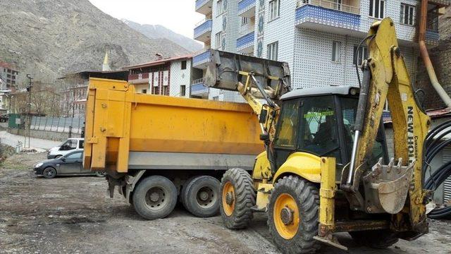 Uludere Belediyesi Temizlik Çalışması Başlattı