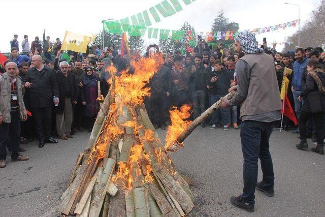 Bingöl’de Nevruz Kutlamasında 8 Şüpheli Gözaltına Alındı