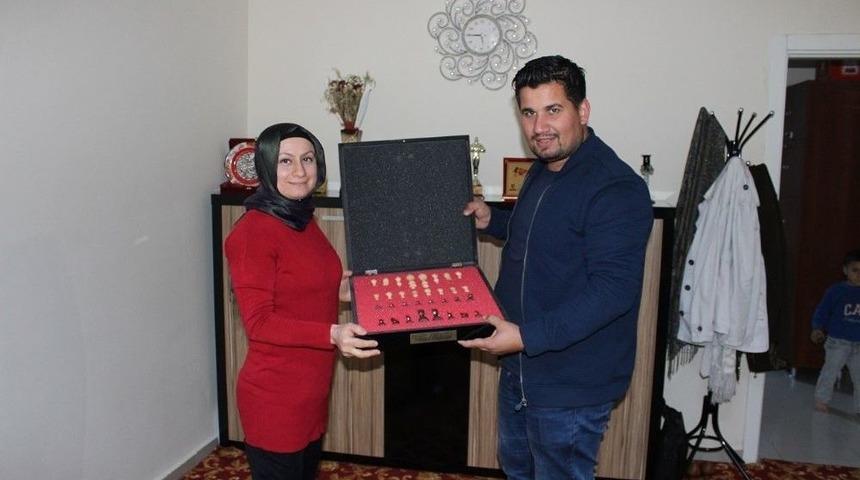 Silvan Belediyesinden Kurslara Spor Malzemesi Yardımı