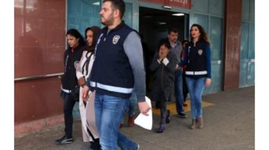 Dilenci Kılığında Hırsızlık Yapan 3 Kişi Yakalandı