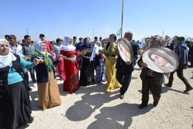 Mersin'de Nevruz Coşkusu